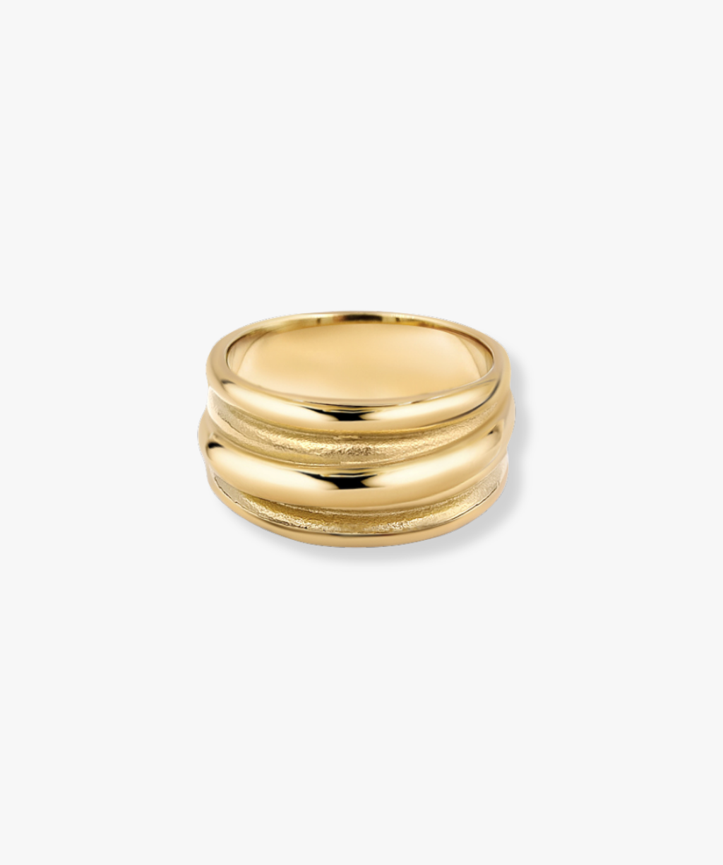 STRUCTURED RING